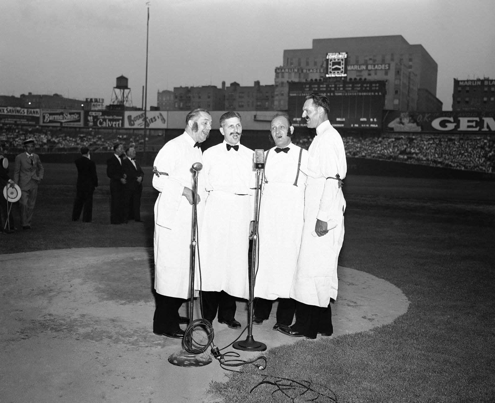 1946: Barbershop Yodelers Championship